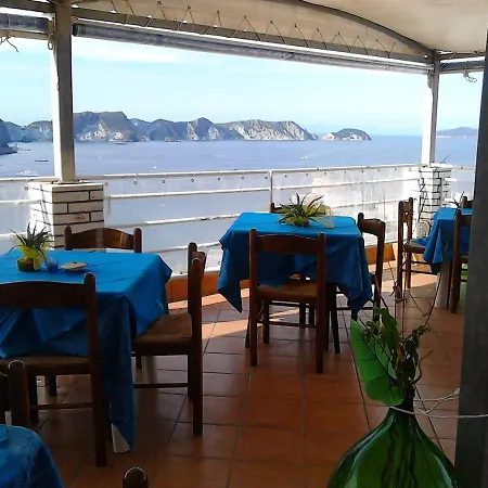 Resort Adele Ponza