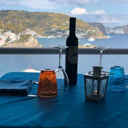Adele 3* Ponza