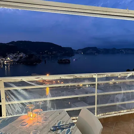Adele 3* Ponza