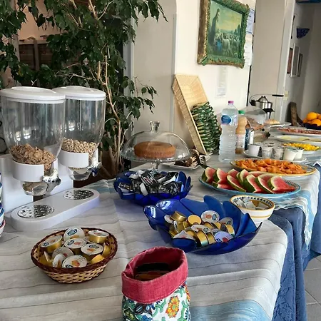 Adele Üdülőközpont Ponza