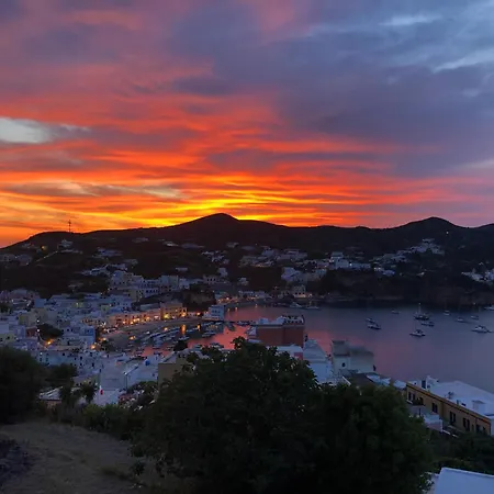 Resort Adele Ponza