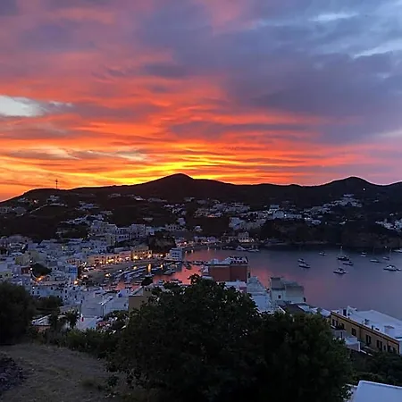 Adele Rezort Ponza