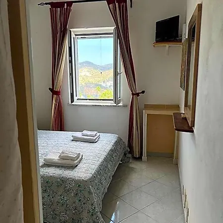 Adele Rezort Ponza