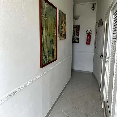 Adele Rezort Ponza